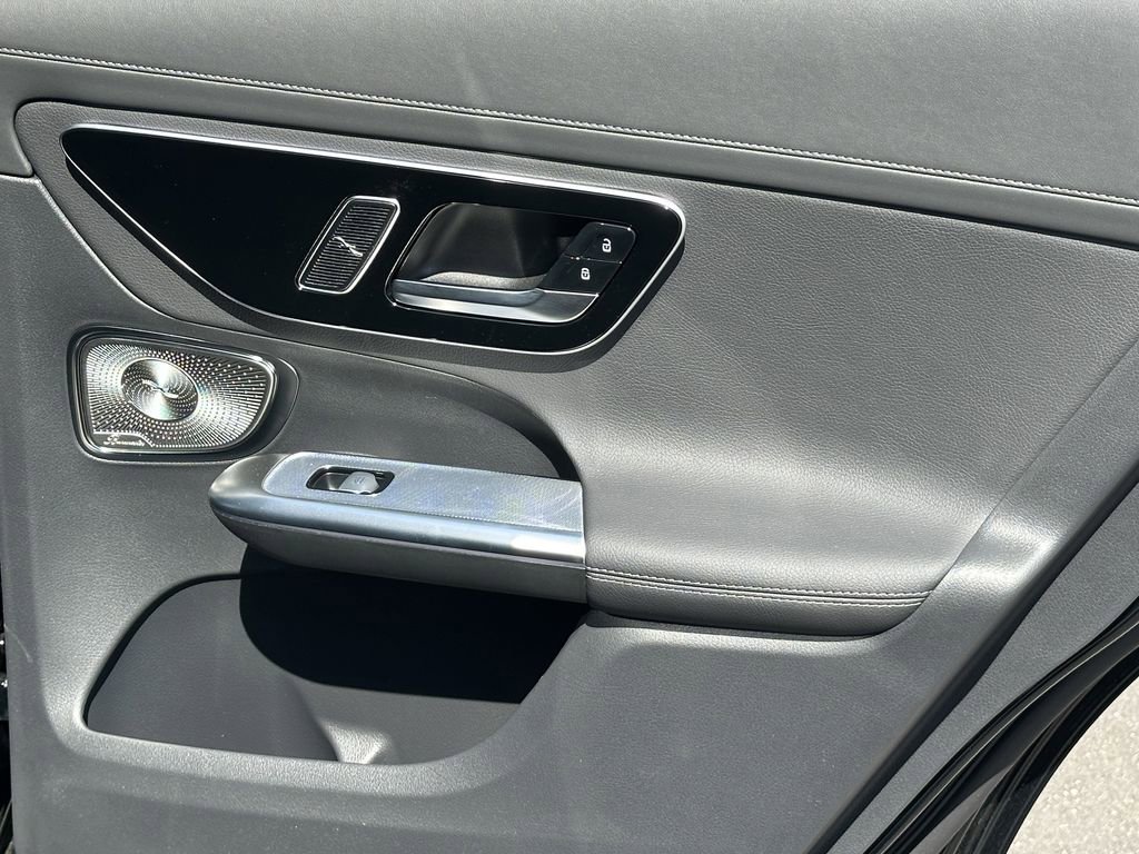 2025 Mercedes Benz GLC 350e 4MATIC photo 19