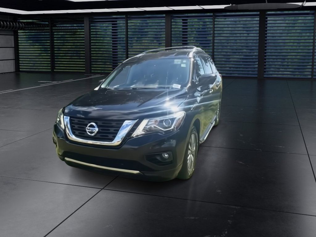 2019 Nissan Pathfinder SL photo 4