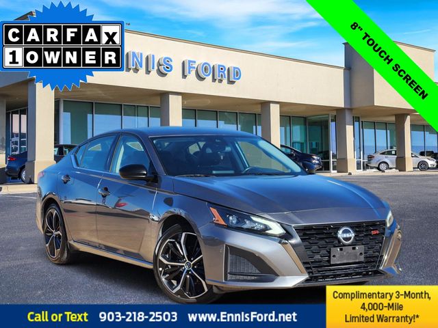 2024 Nissan Altima SR's photo