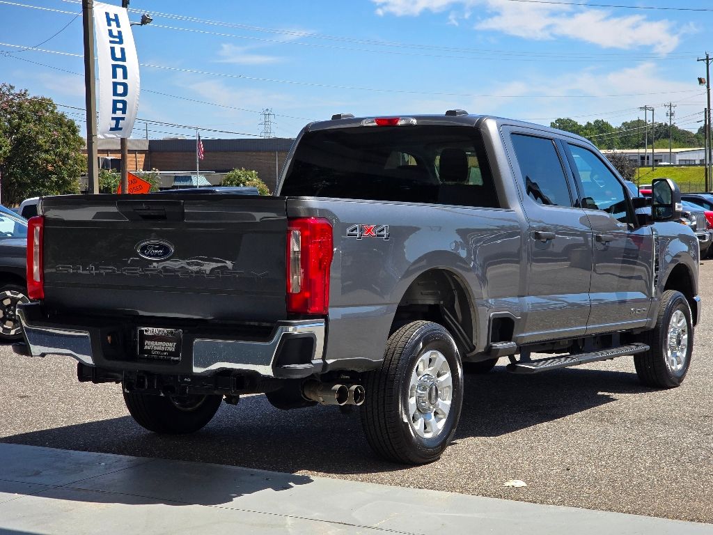 2024 Ford F-250 XLT photo 24