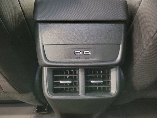2026 Chevrolet Equinox LT photo 9