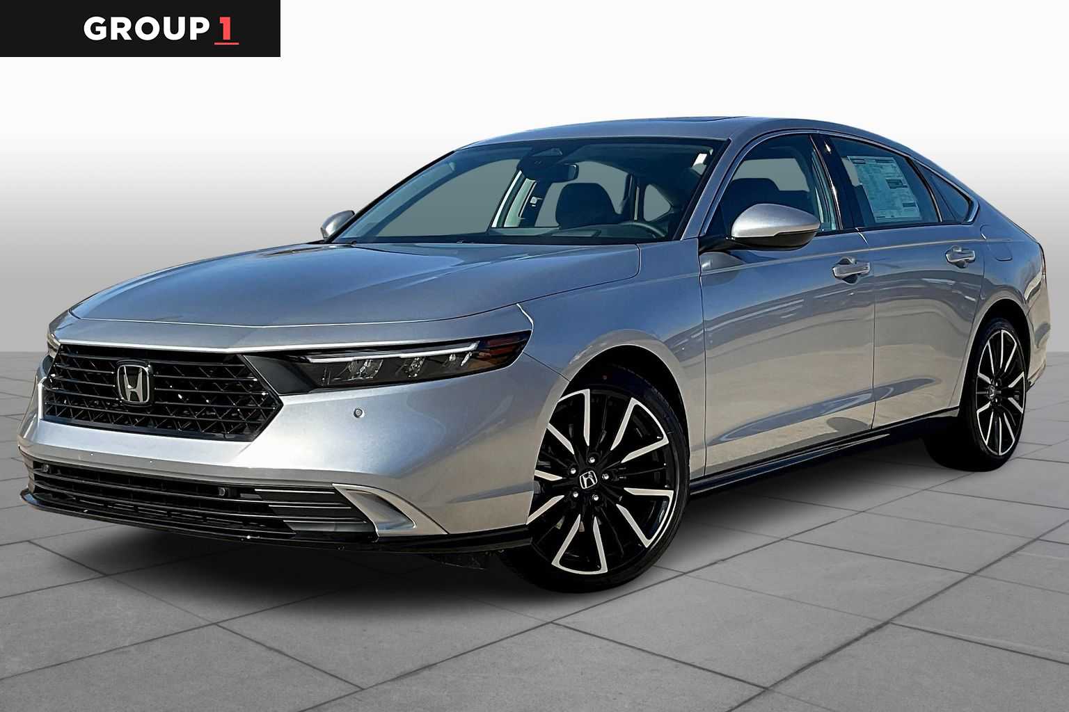 2025 Honda Accord Hybrid Touring's photo