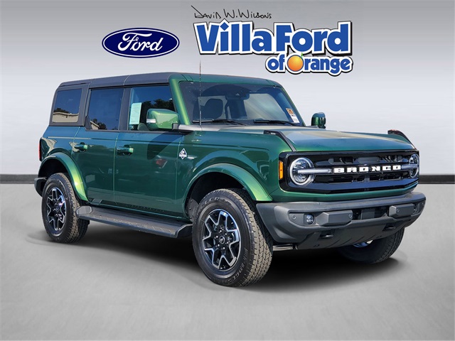 2025 Ford Bronco 4-Door Outer Banks's photo