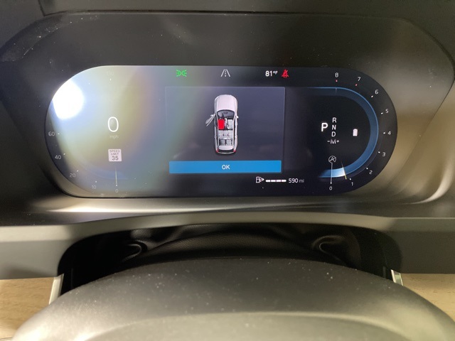 2025 Volvo XC90 Core photo 24