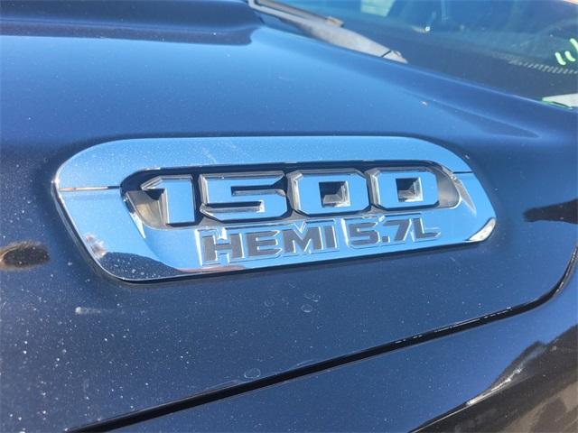 2022 Ram 1500 Laramie photo 4