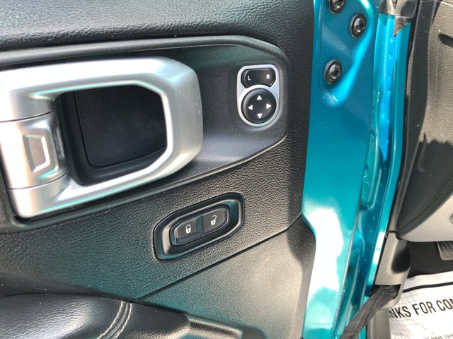 2019 Jeep Wrangler Unlimited Sahara photo 20