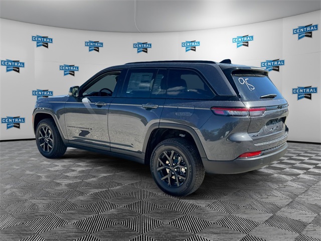 2025 Jeep Grand Cherokee Altitude X photo 2