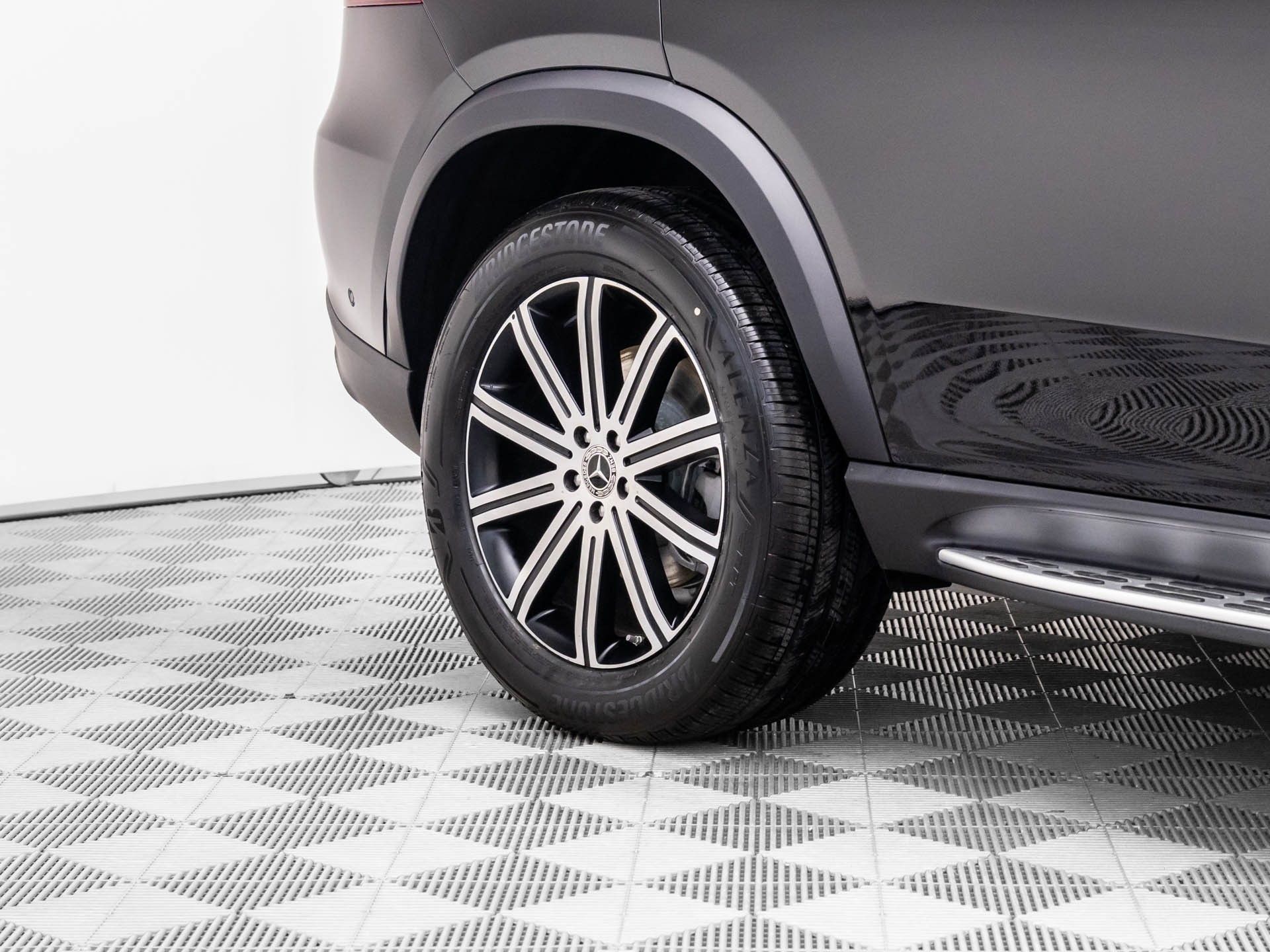 2025 Mercedes Benz GLE 450e 4MATIC photo 30