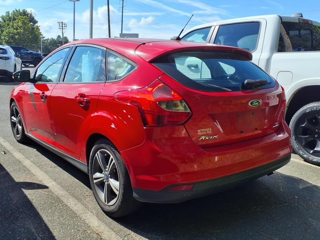 2014 Ford Focus SE photo 4