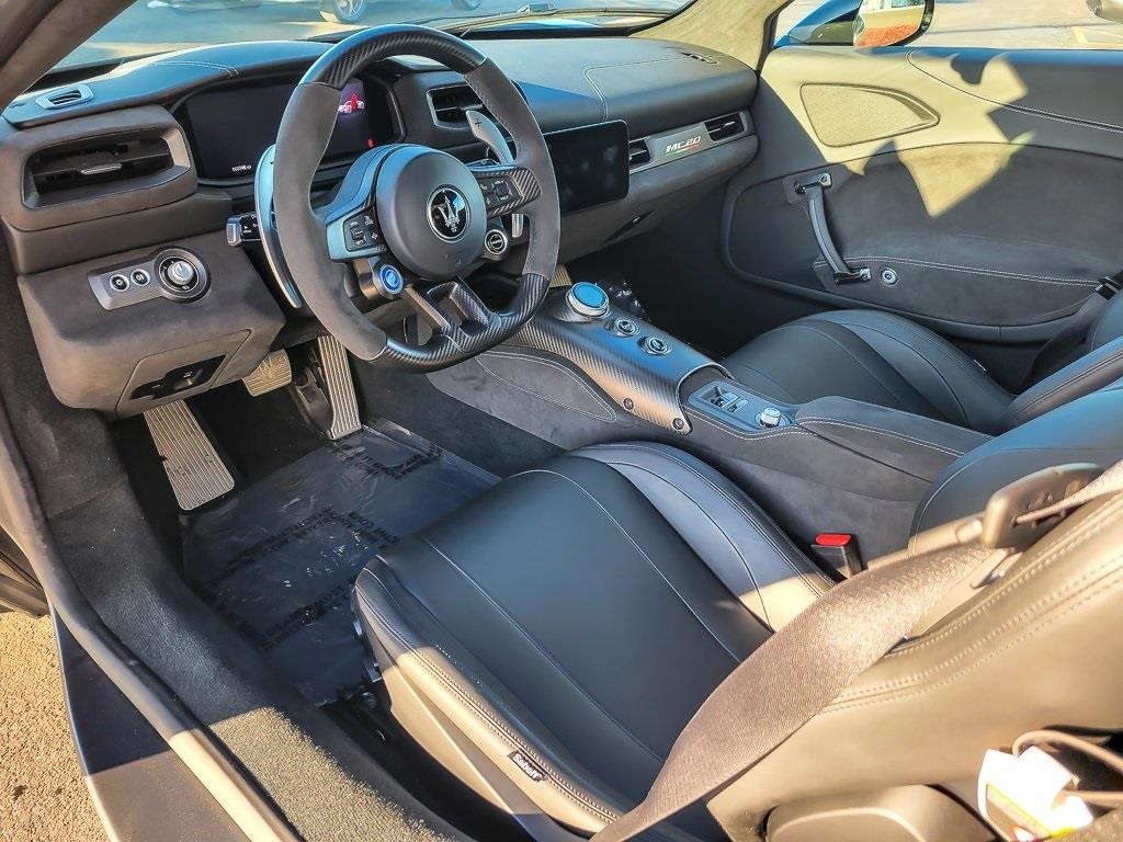2024 MASERATI MC20 - Image 10