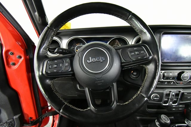 2021 Jeep Gladiator Sport photo 2