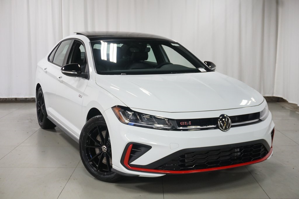 2025 Volkswagen Jetta GLI 2.0T Autobahn photo 2