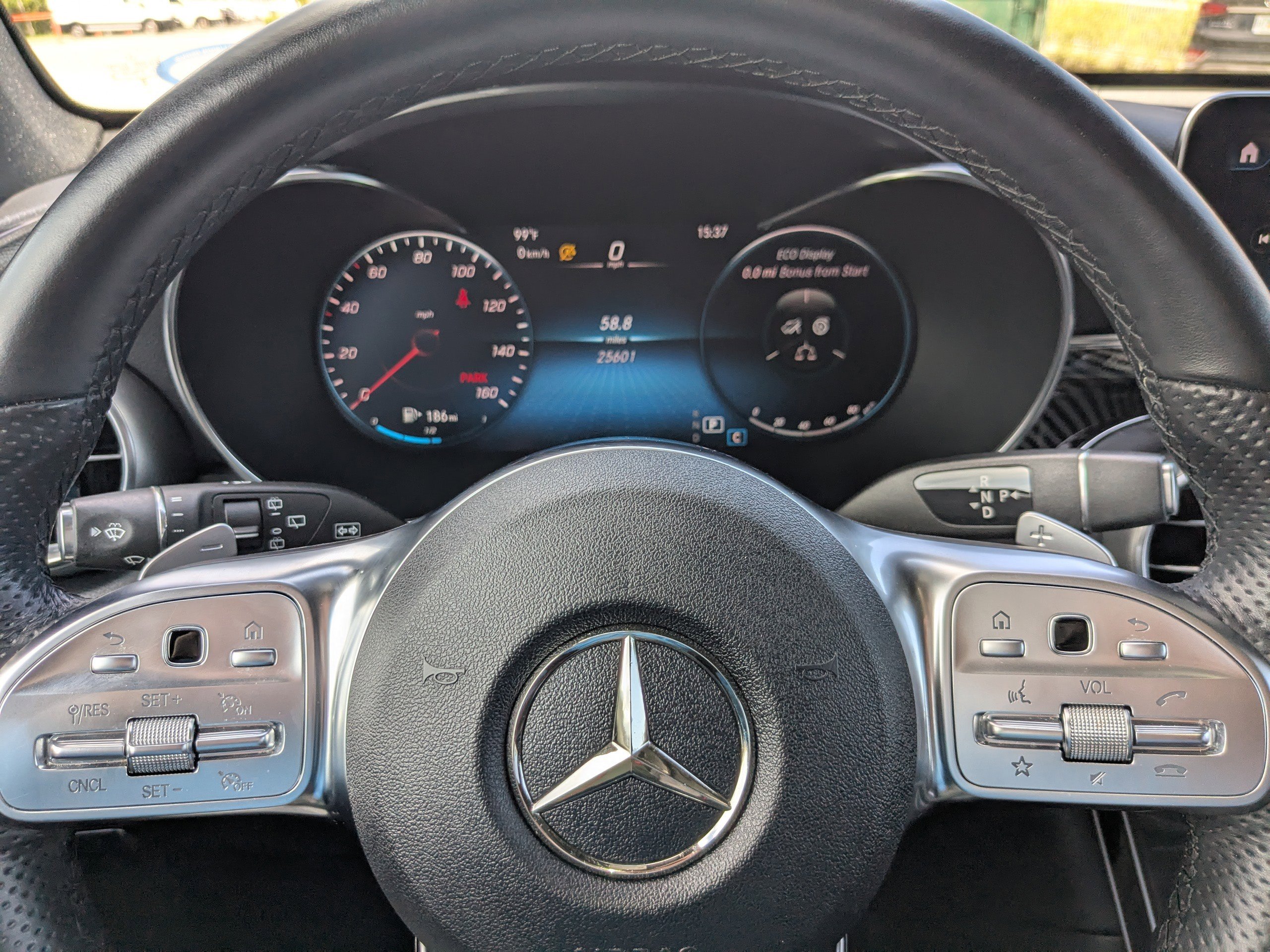 2022 Mercedes Benz GLC 300 photo 23