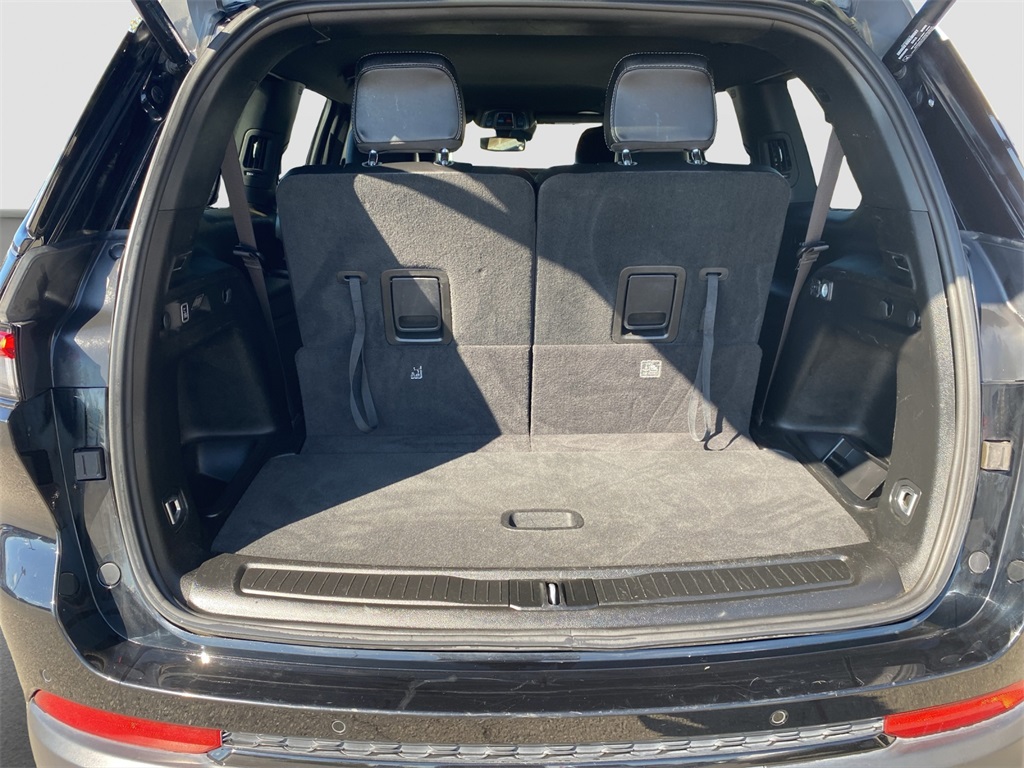 2023 Jeep Grand Cherokee Altitude photo 19