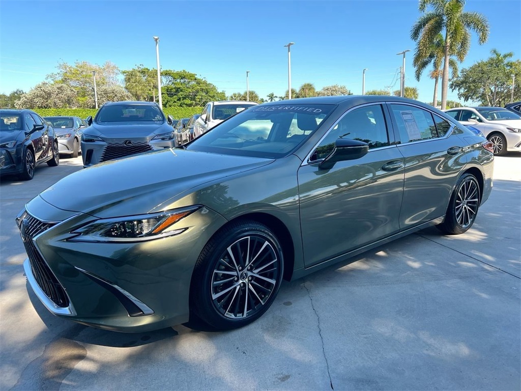 2024 Lexus ES 350 Premium photo 3