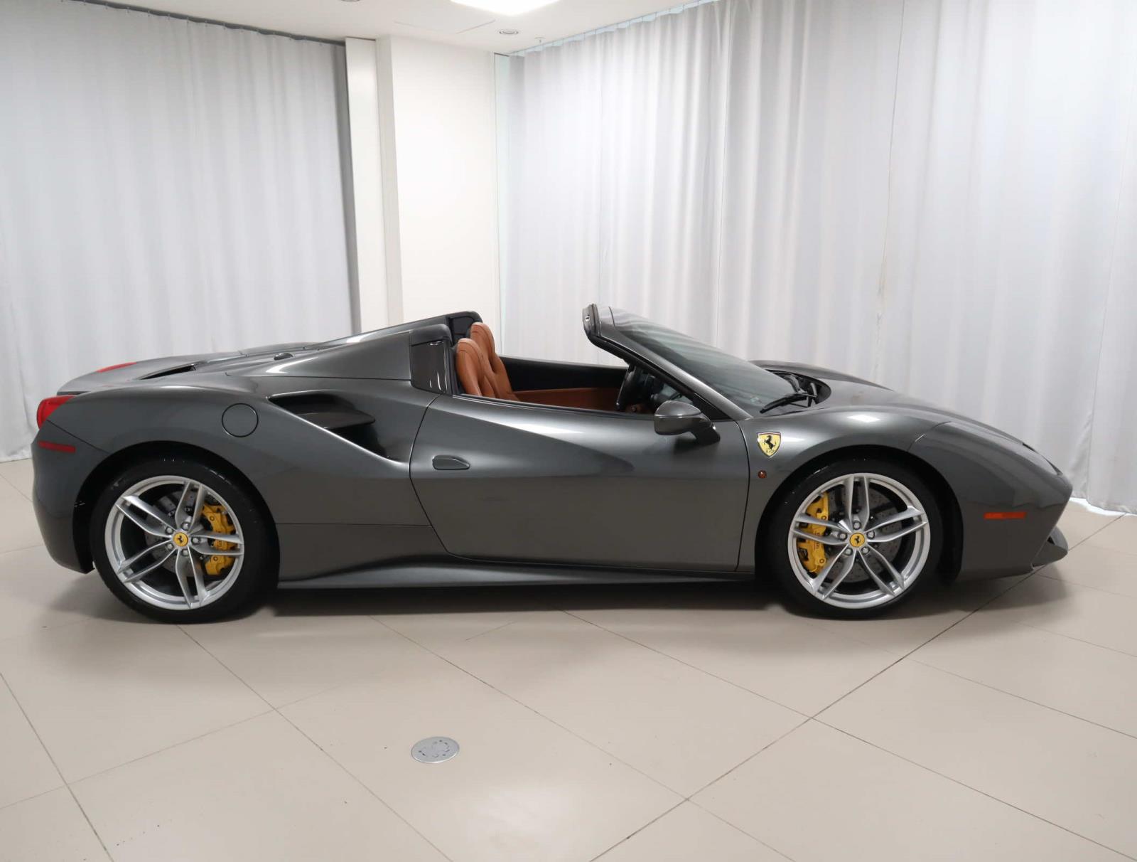 2016 Ferrari 488 Spider photo 8