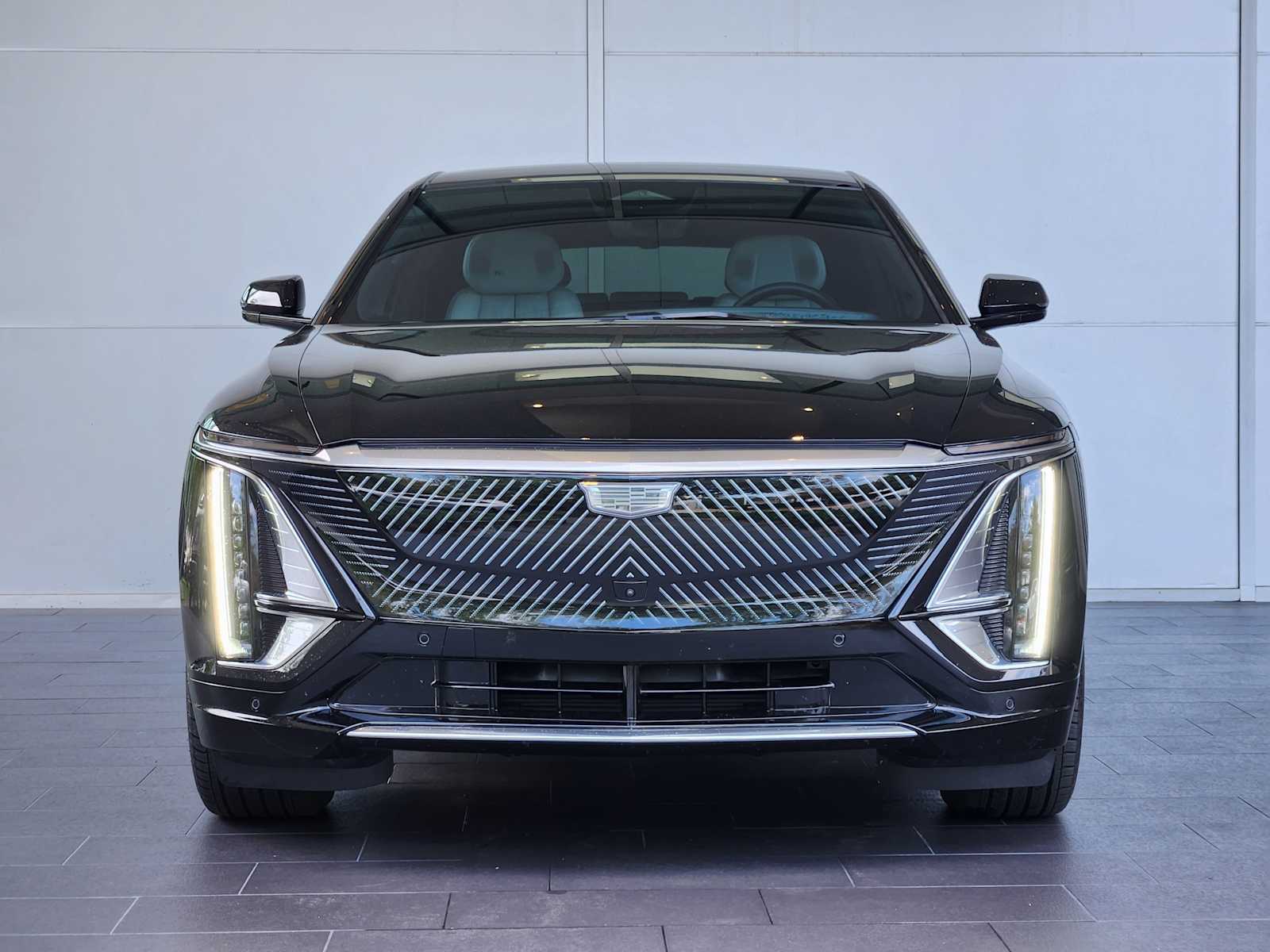 Certified 2023 Cadillac LYRIQ Luxury with VIN 1GYKPMRK7PZ001114 for sale in Houston, TX