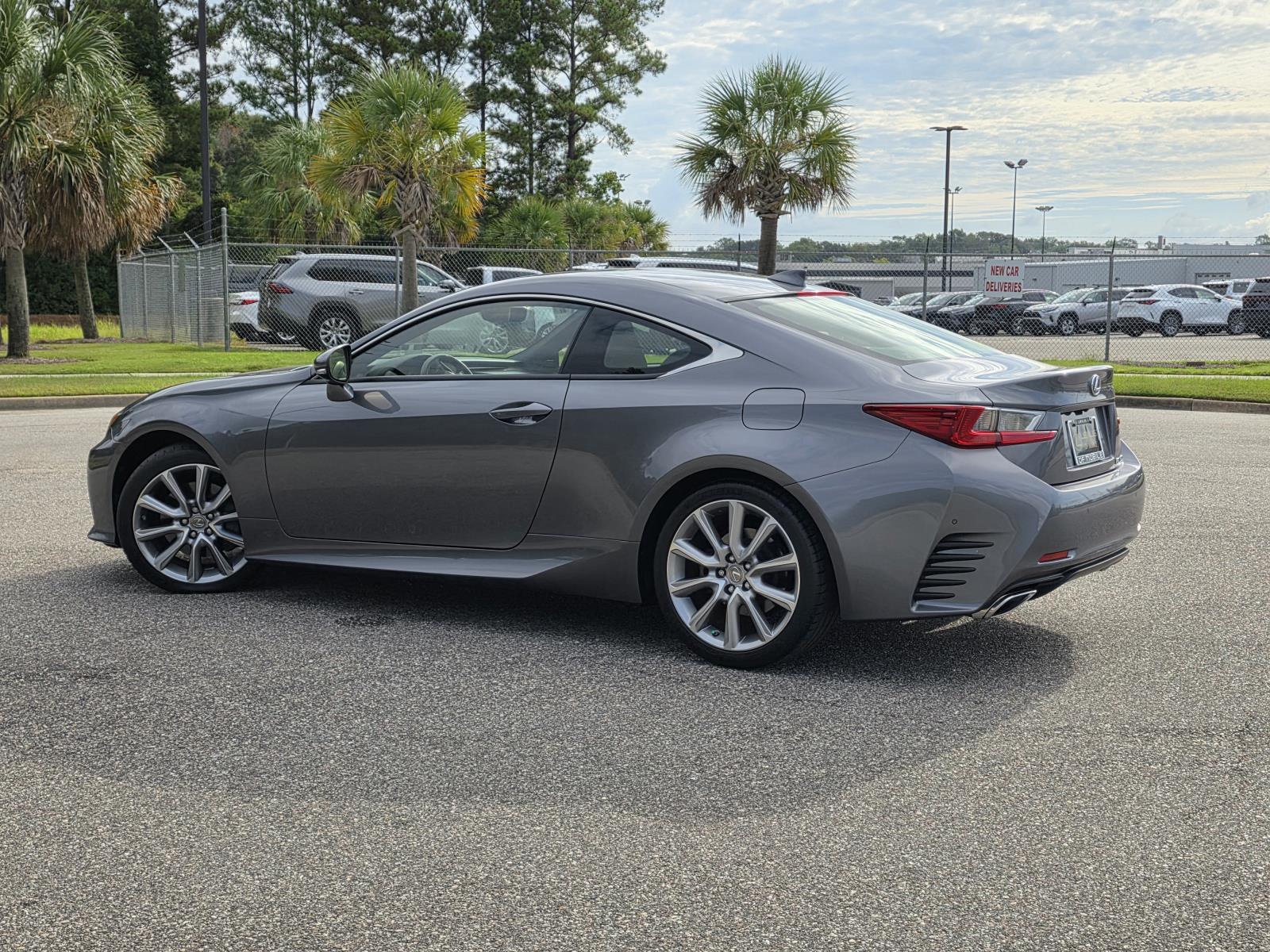 2015 Lexus RC 350 photo 4