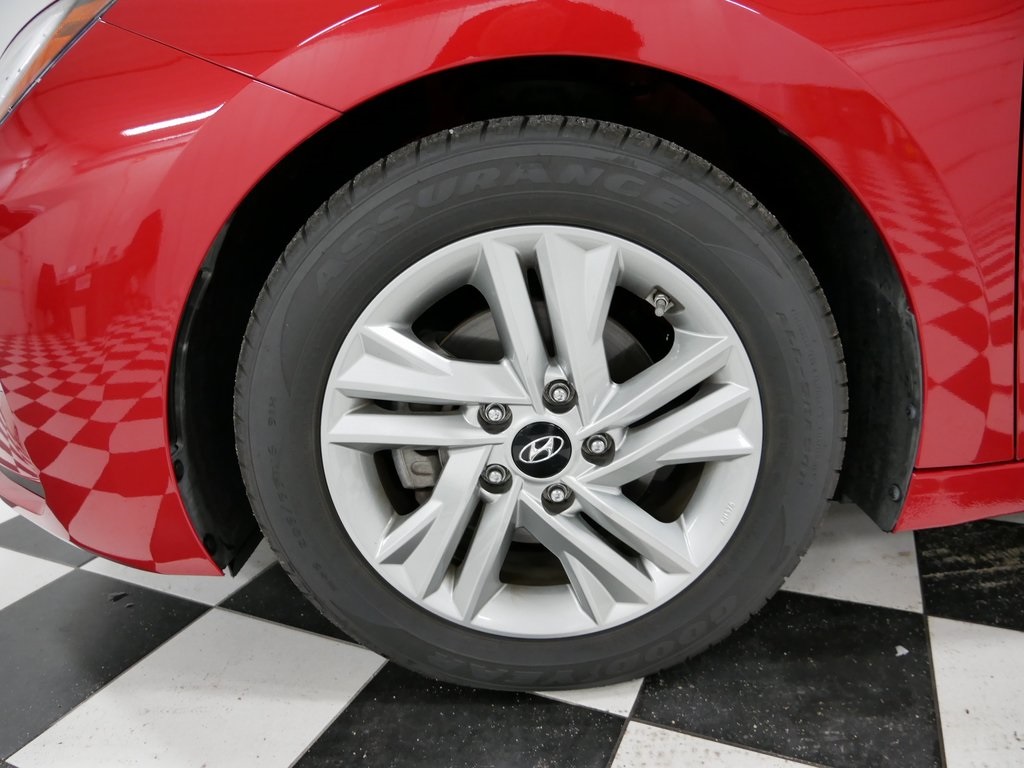 2020 Hyundai Elantra Value Edition photo 9
