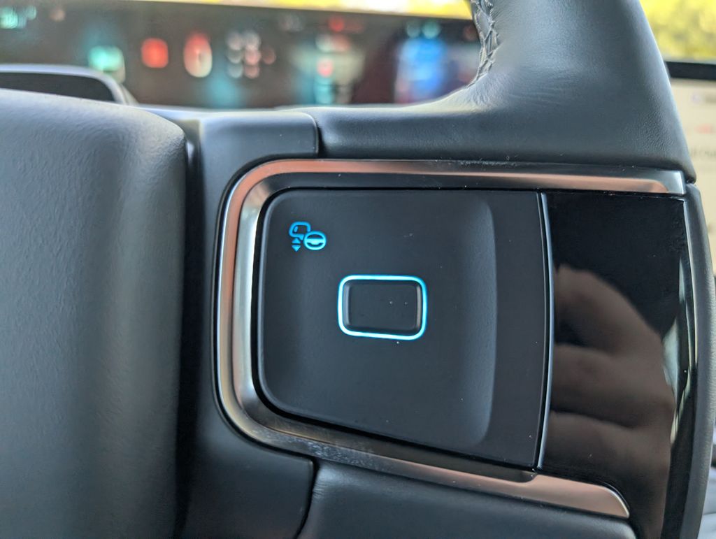 2025 Ford Expedition photo 8
