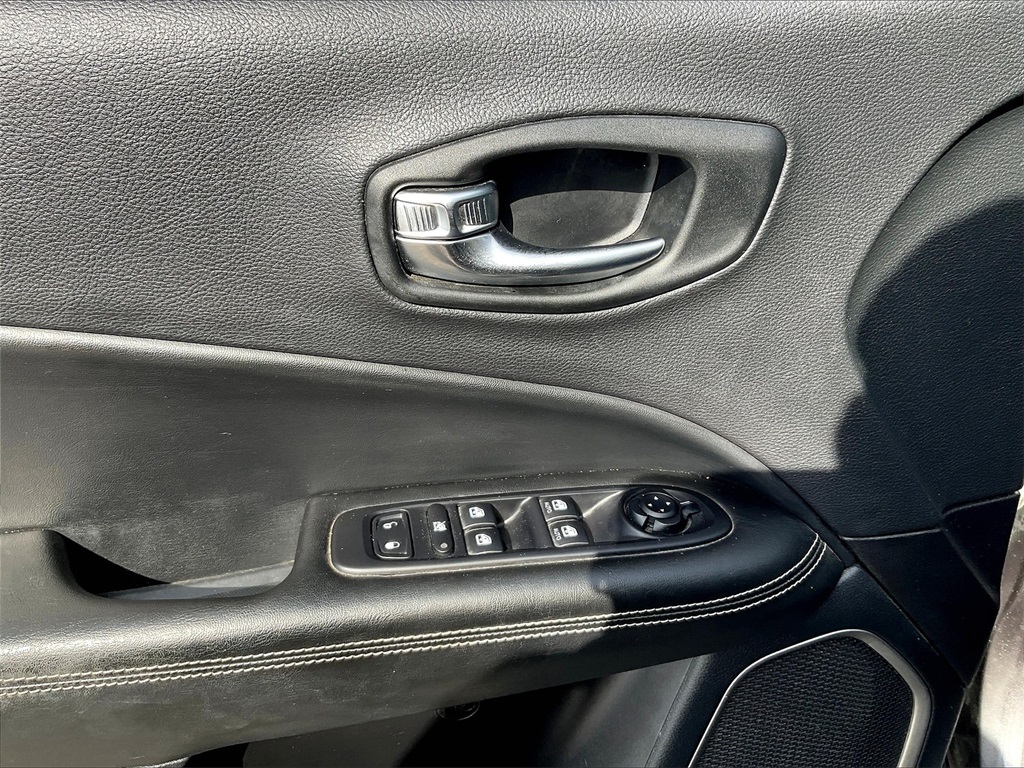 2021 Jeep Compass Special Edition photo 32