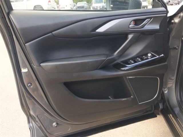 2021 Mazda CX-9 Touring photo 12
