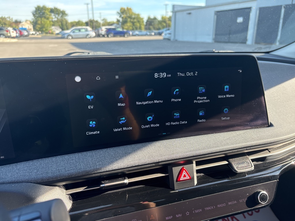 2022 Kia EV6 Wind photo 17