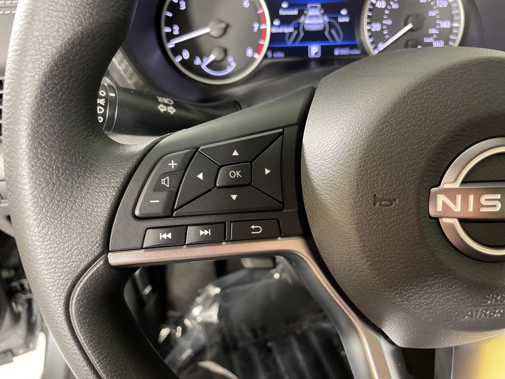 2025 Nissan Sentra SV photo 19
