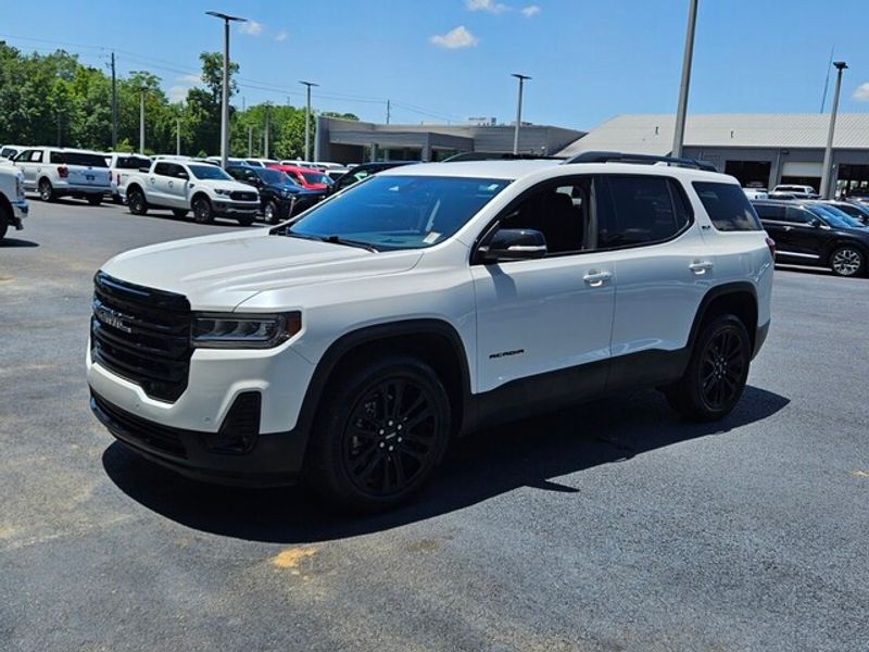 2023 Gmc Acadia SLT photo 3