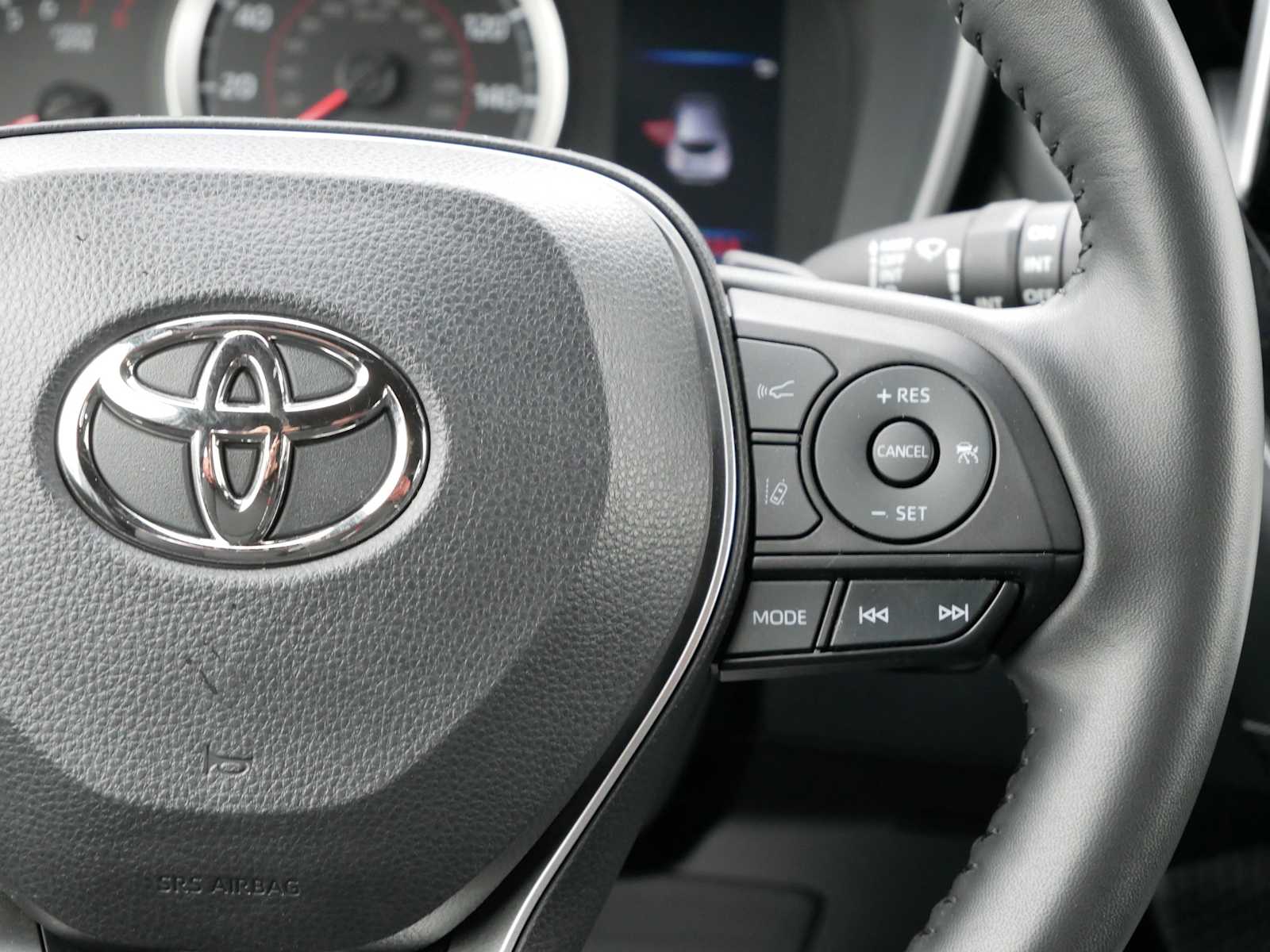 2022 Toyota Corolla SE photo 16