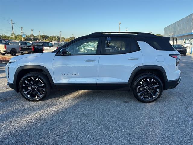 2026 Chevrolet Equinox RS photo 3