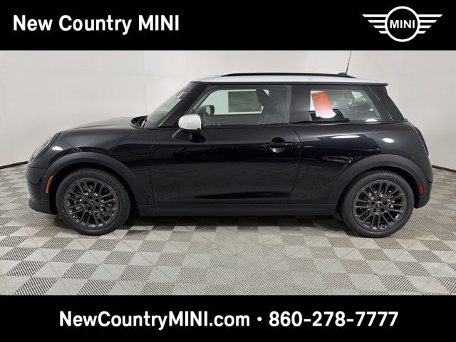2025 Mini Cooper 2 Door Hardtop Signature photo 4