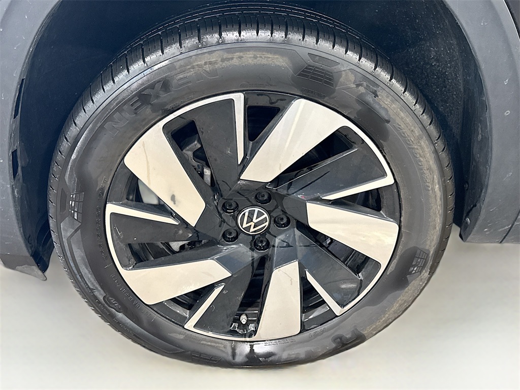 2024 Volkswagen Atlas Cross Sport SEL photo 32