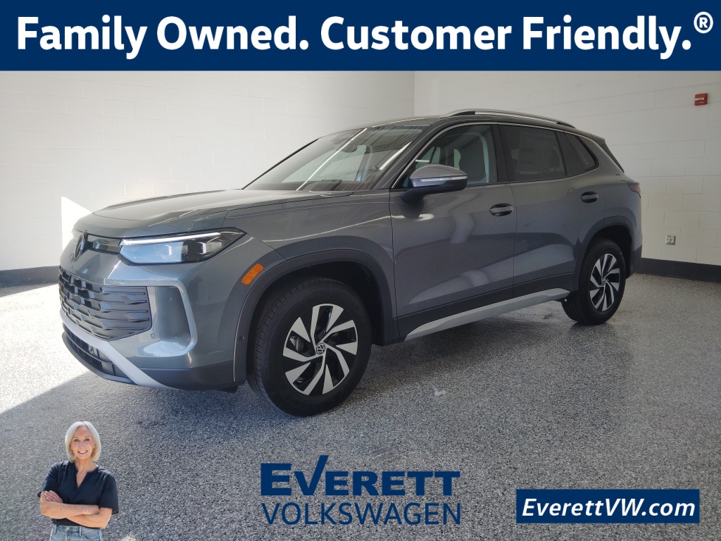 2026 Volkswagen Tiguan S's photo