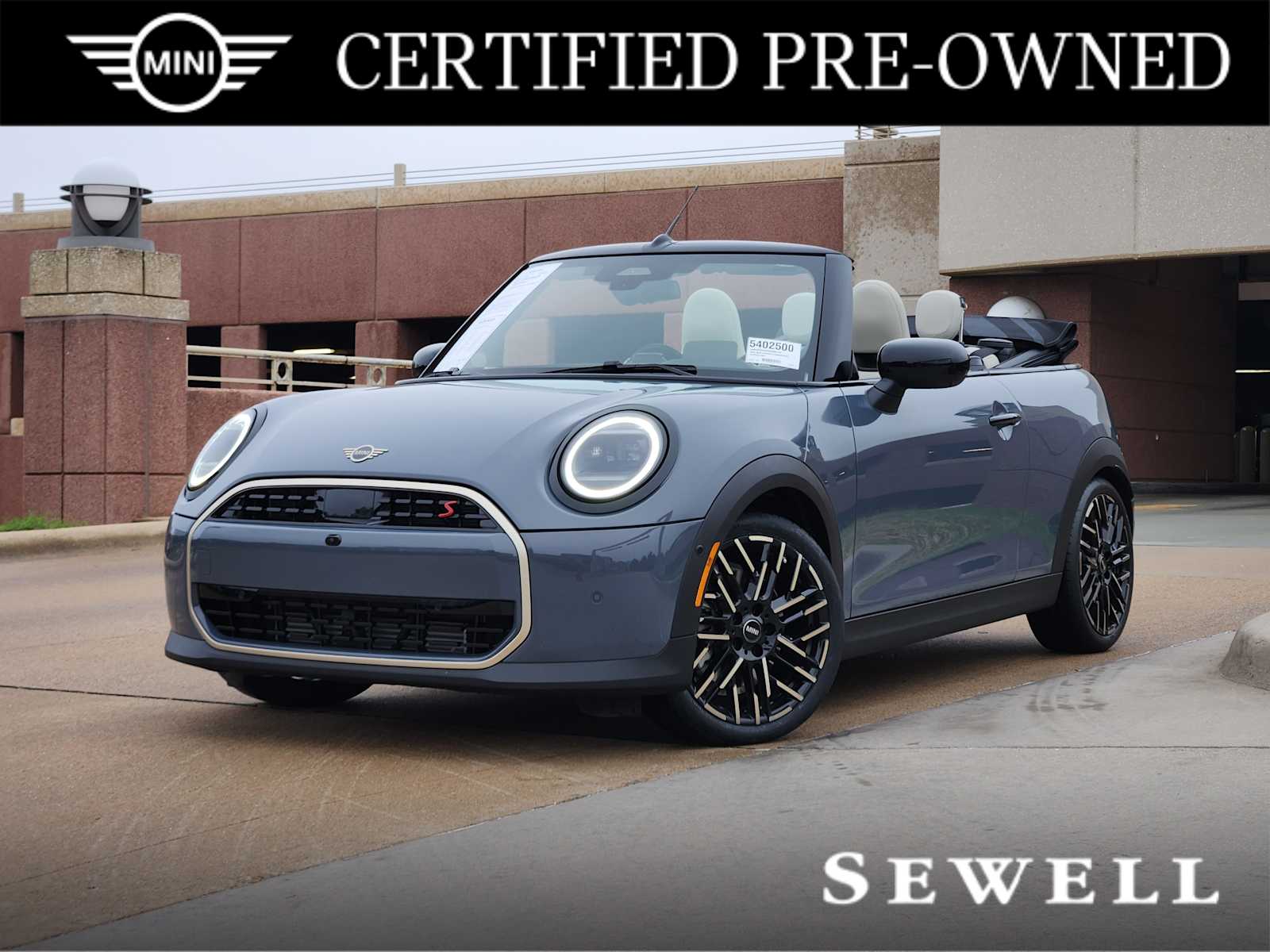 2025 MINI Convertible S's photo