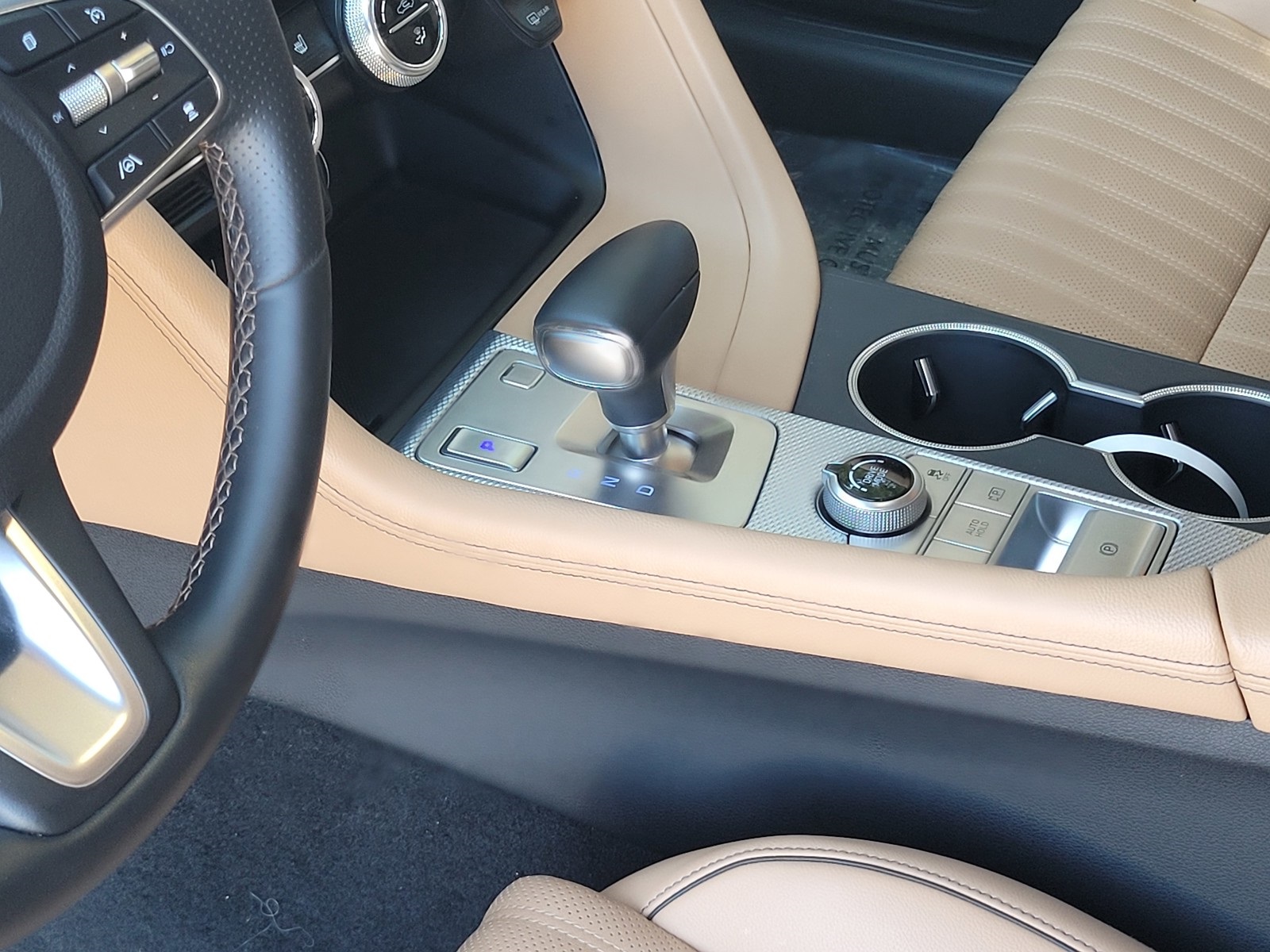 2022 Genesis G70 3.3T photo 20