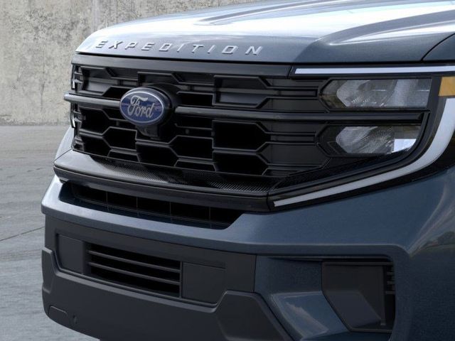 2025 Ford Expedition photo 12