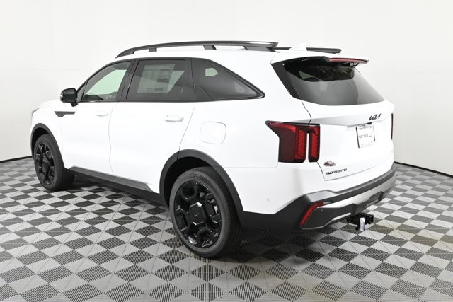 2026 Kia Sorento X-Line SX Prestige photo 3