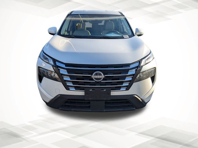 2024 Nissan Rogue SV photo 3