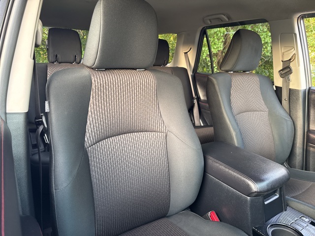 2018 Toyota 4Runner TRD Off-Road photo 14