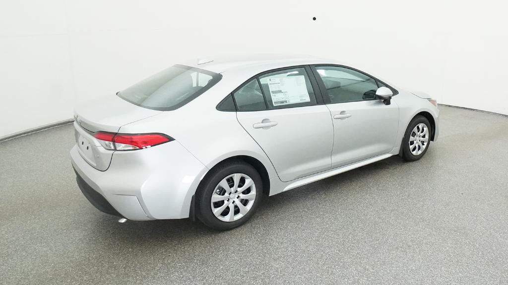 2025 Toyota Corolla LE photo 22