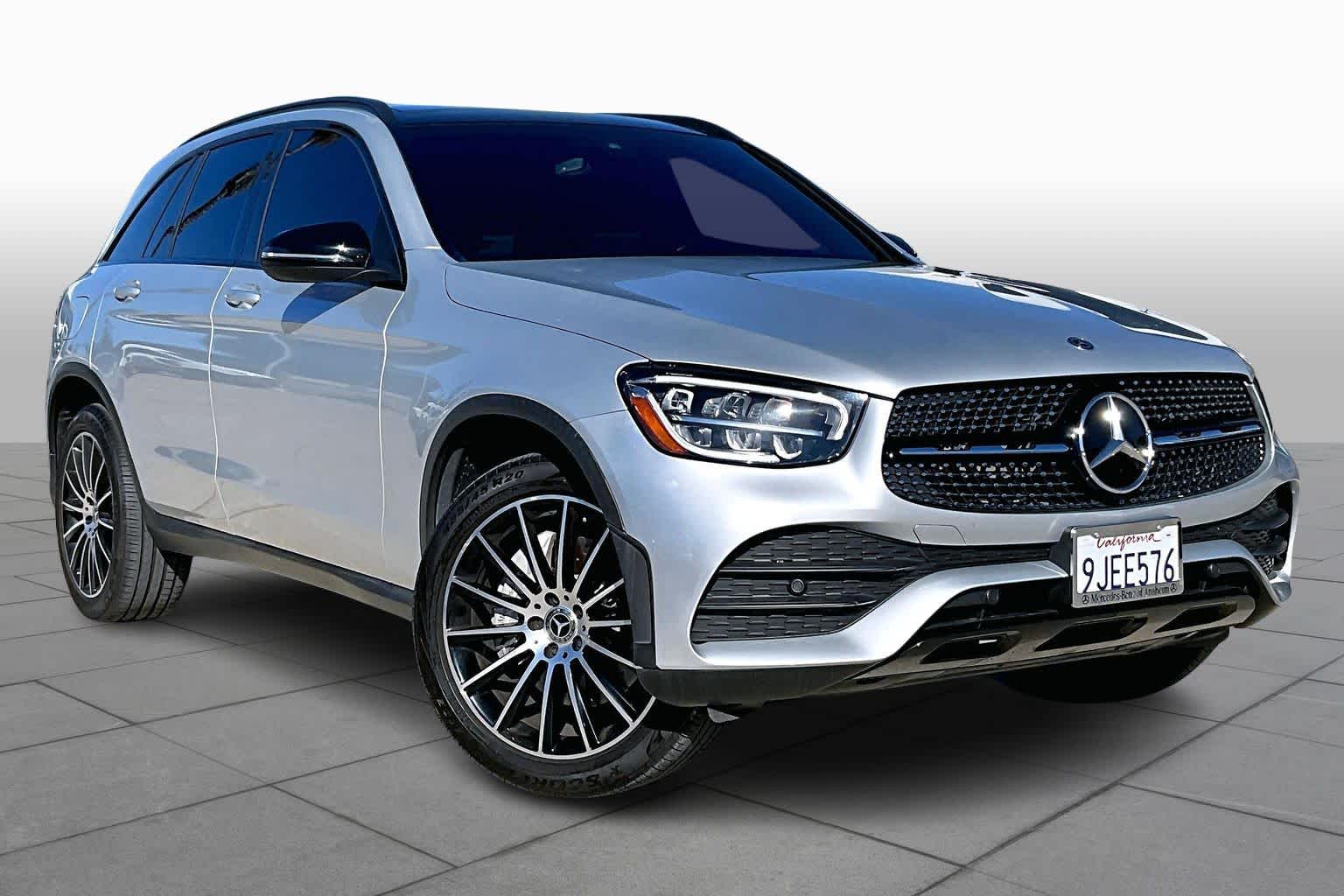 2020 Mercedes Benz GLC 300 4MATIC photo 2