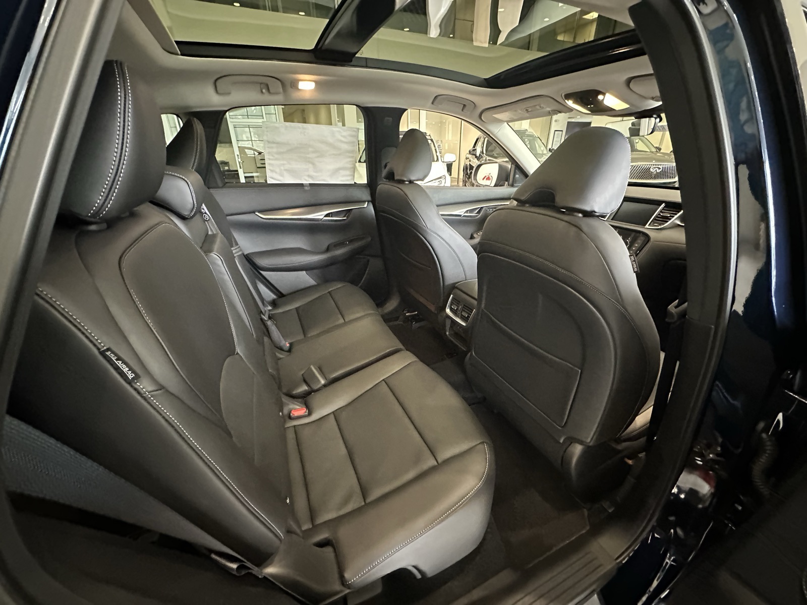 2025 Infiniti QX50 Luxe AWD photo 33