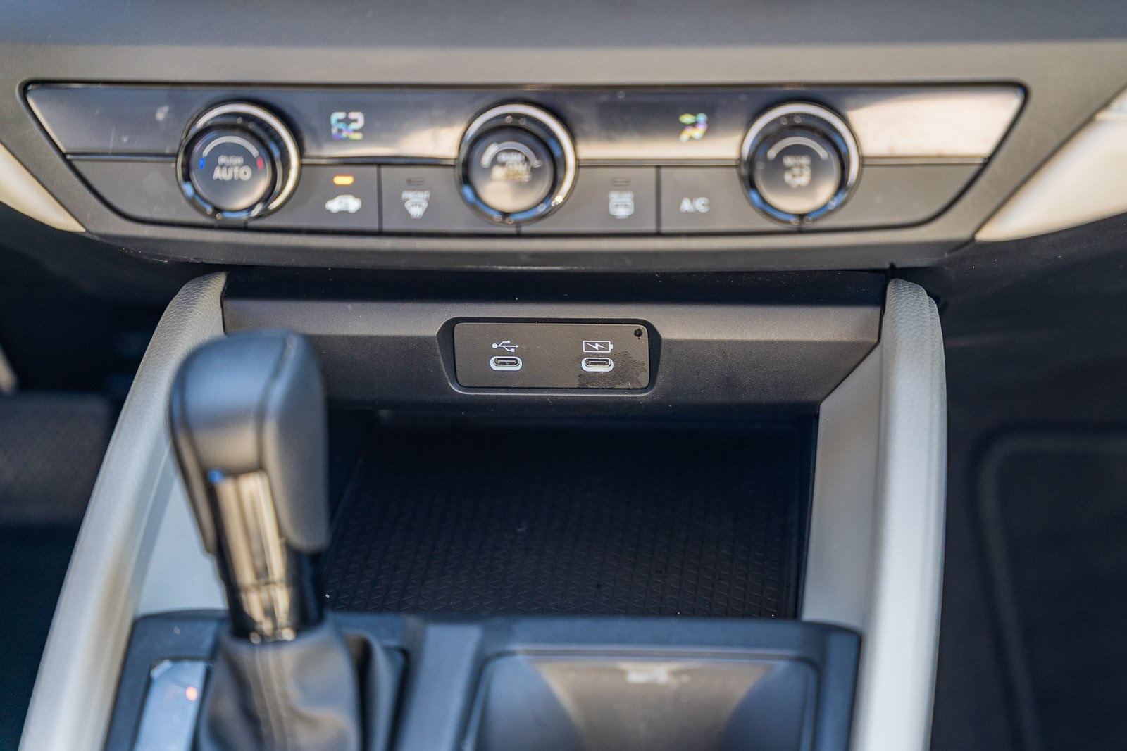 2025 Honda Accord LX photo 28