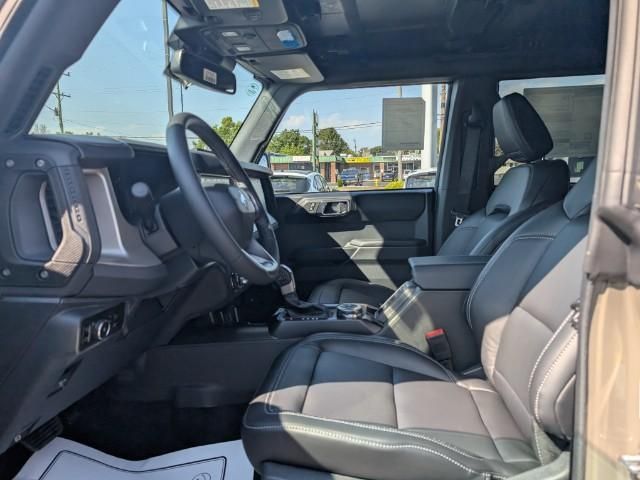 2025 Ford Bronco Outer Banks photo 43
