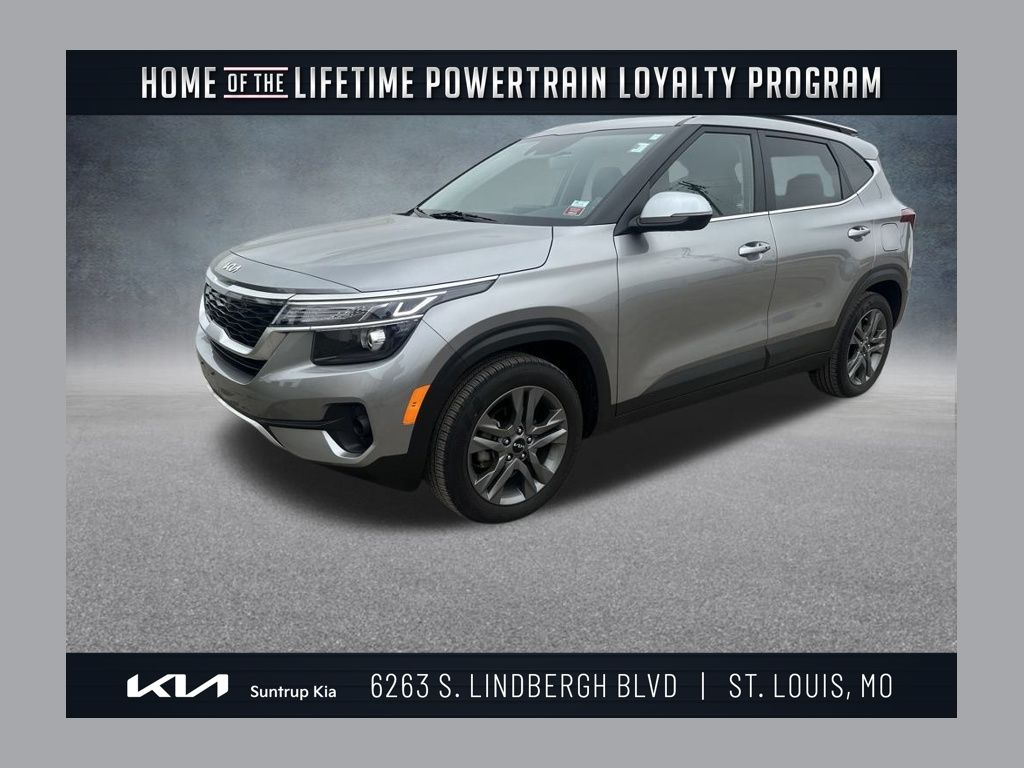 2023 Kia Seltos S's photo