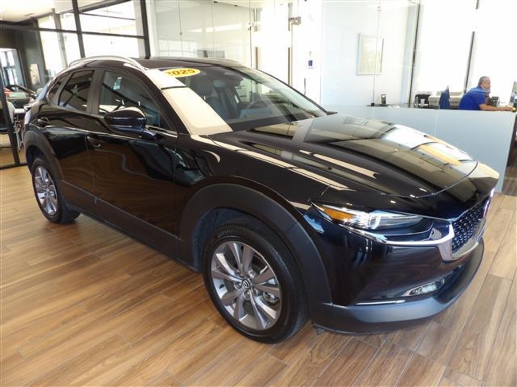 2025 Mazda CX-30 2.5 S Preferred photo 3