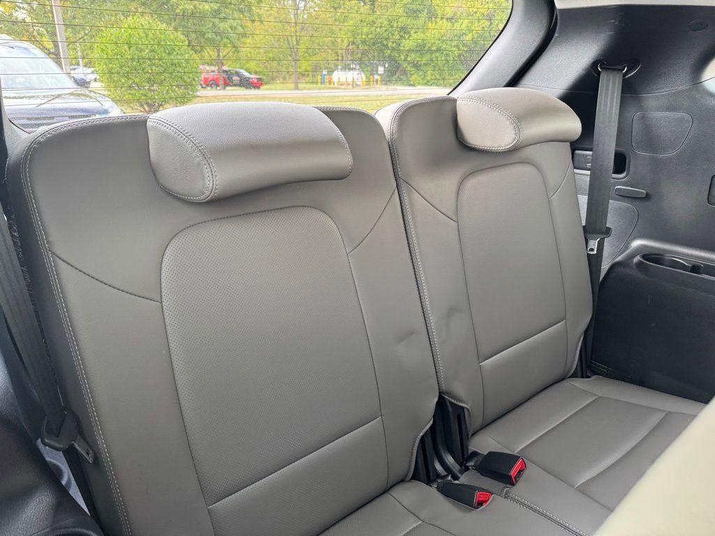2017 Hyundai Santa Fe SE photo 27