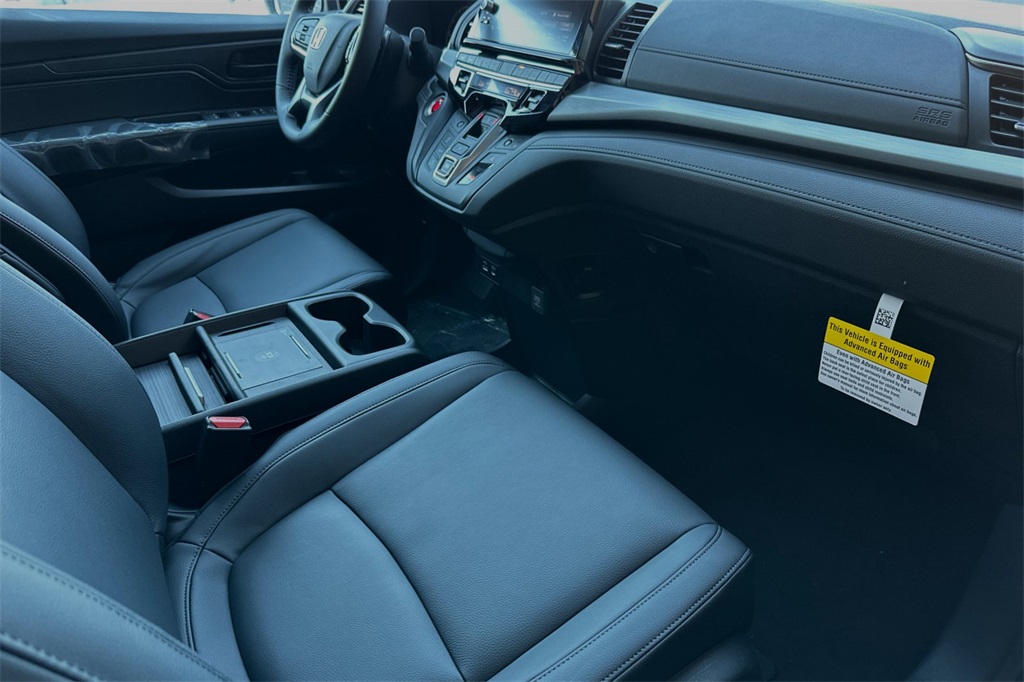 2025 Honda Odyssey EX-L photo 18
