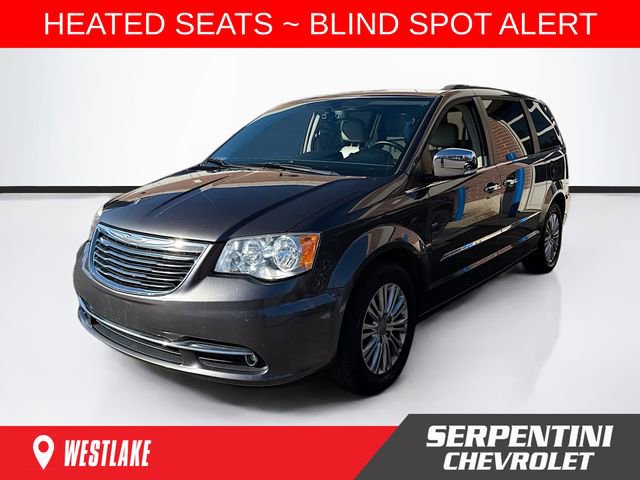 2015 Chrysler Town & Country Touring-L
